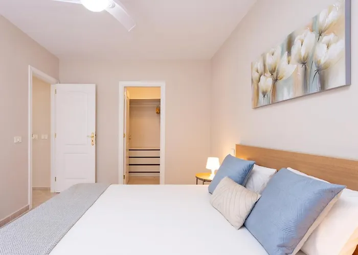 דירה Home2book Attic Terrace Charming Ocean View קנדלריה