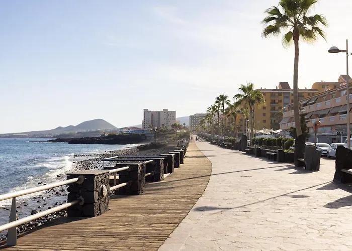 Home2book Attic Terrace Charming Ocean View קנדלריה