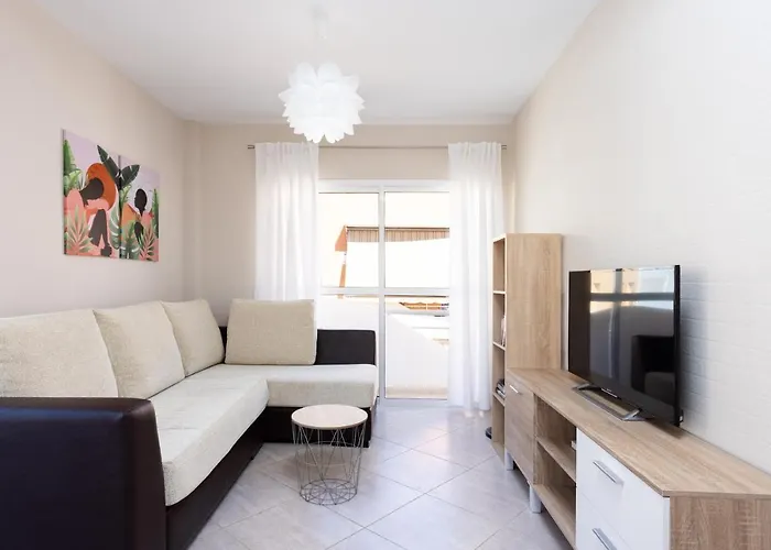 Home2book Attic Terrace Charming Ocean View דירה *