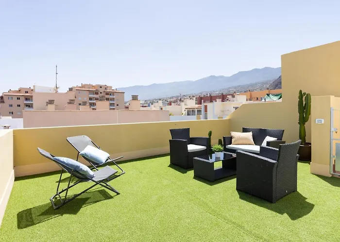 Home2book Attic Terrace Charming Ocean View דירה *